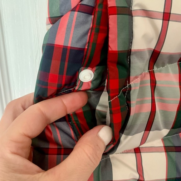 Lands End Plaid puffer vest - Picture 2 of 5
